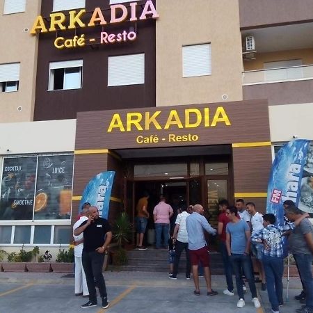 Sousse Corniche Taib Mhiri Roadin Front Of Riadh Palm Hotel Exterior foto